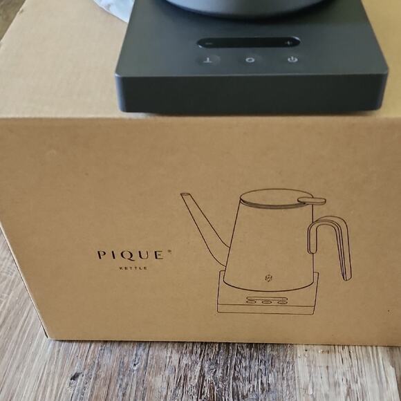 PIQUE Electric Pour Over Water Kettle Limited Edition Charcoal Gray - Picture 2 of 10